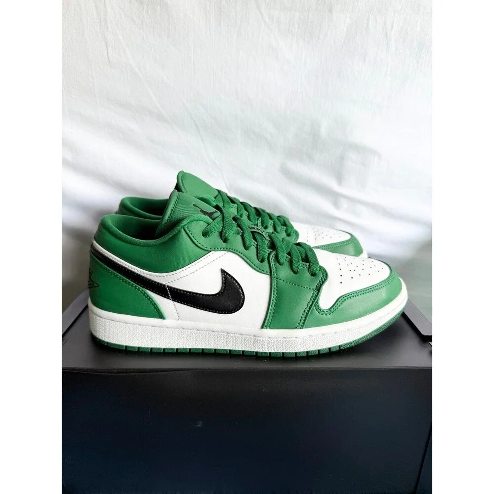 AUTHENTIC Jordan 1 Low Pine Green size 9 553558–301 2020 PRE-OWNED